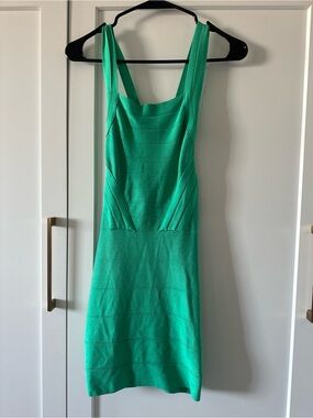 bebe Emerald Green Sleeveless Midi Sheath Dress